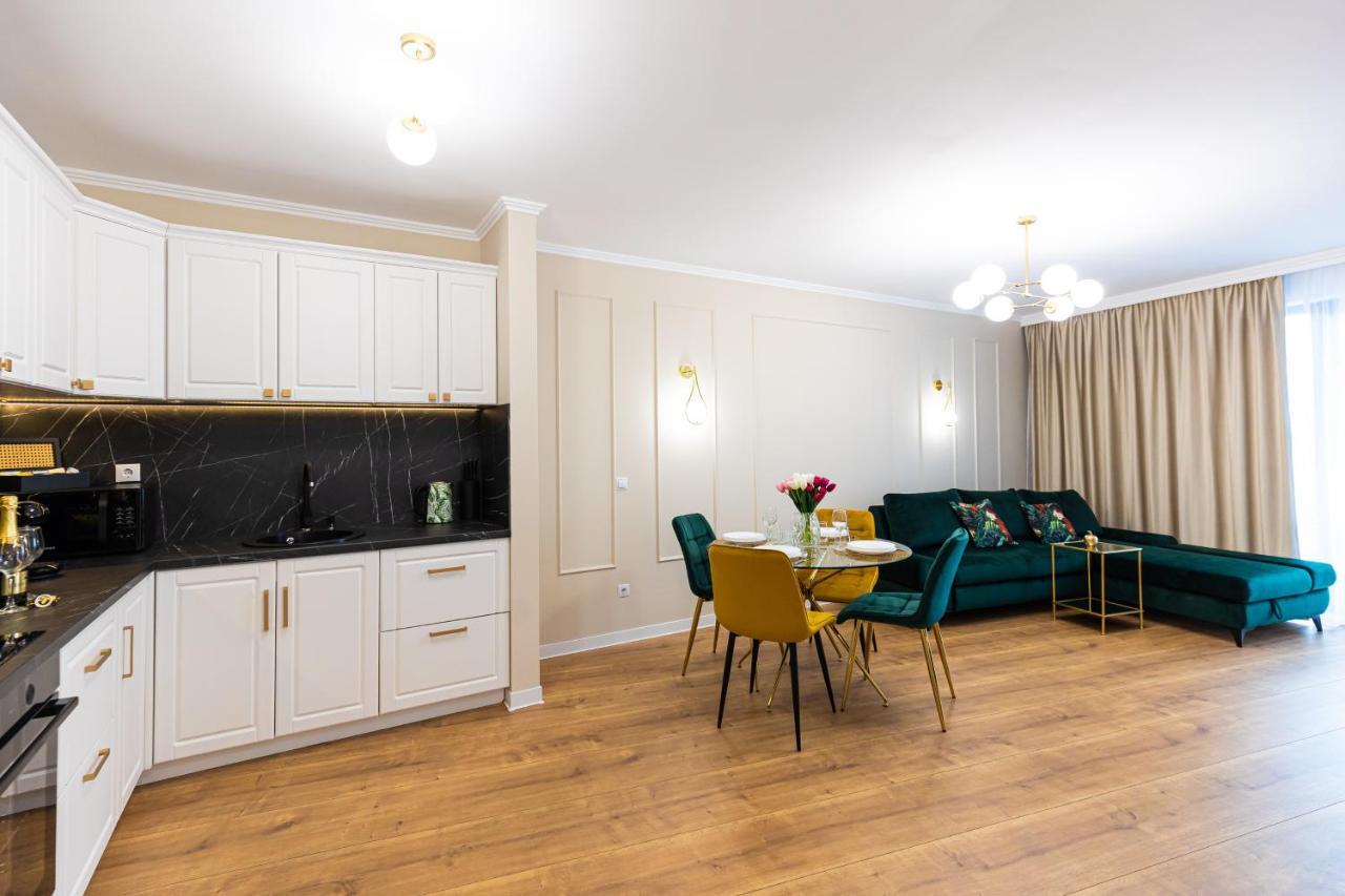 קלוז'-נאפוקה Moon Luxury Apartment - Sunset View מראה חיצוני תמונה