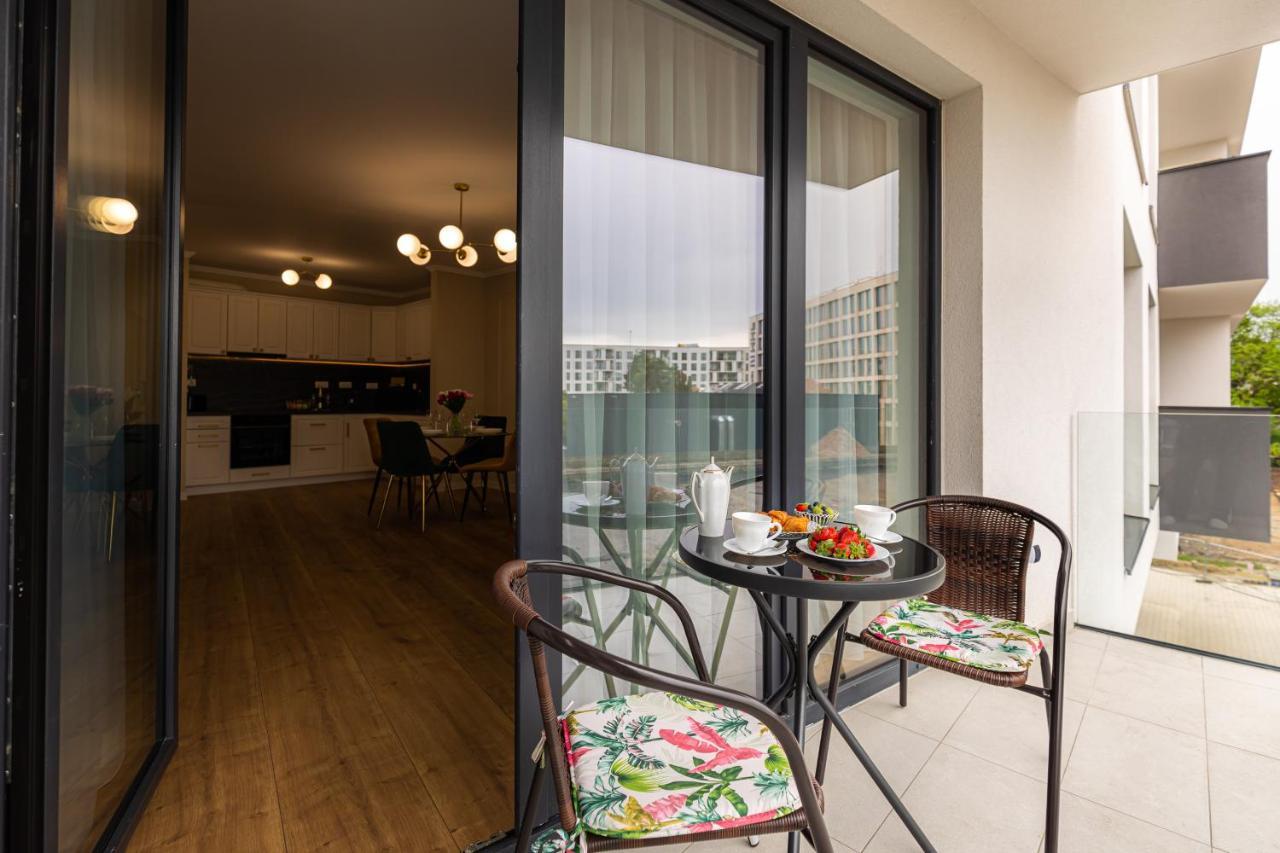 קלוז'-נאפוקה Moon Luxury Apartment - Sunset View מראה חיצוני תמונה
