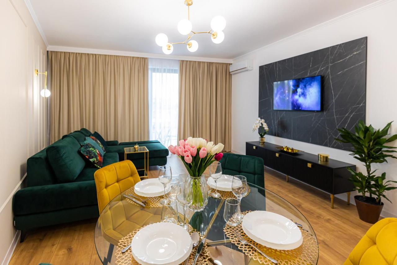 קלוז'-נאפוקה Moon Luxury Apartment - Sunset View מראה חיצוני תמונה